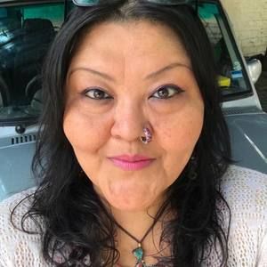 Meet your Posher, Sharon